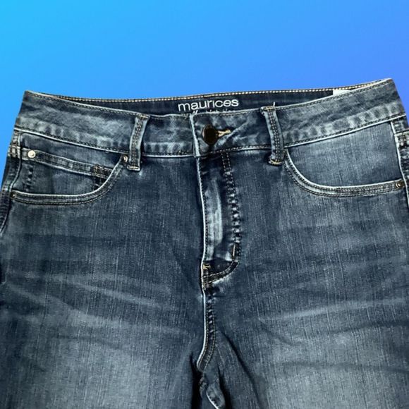 Maurices Everflex Jeans Size 10 28x31 #31 - Picture 2 of 5